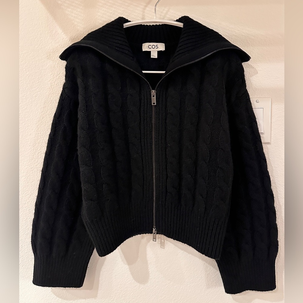 COS cable knit two-say zip up knit jacket